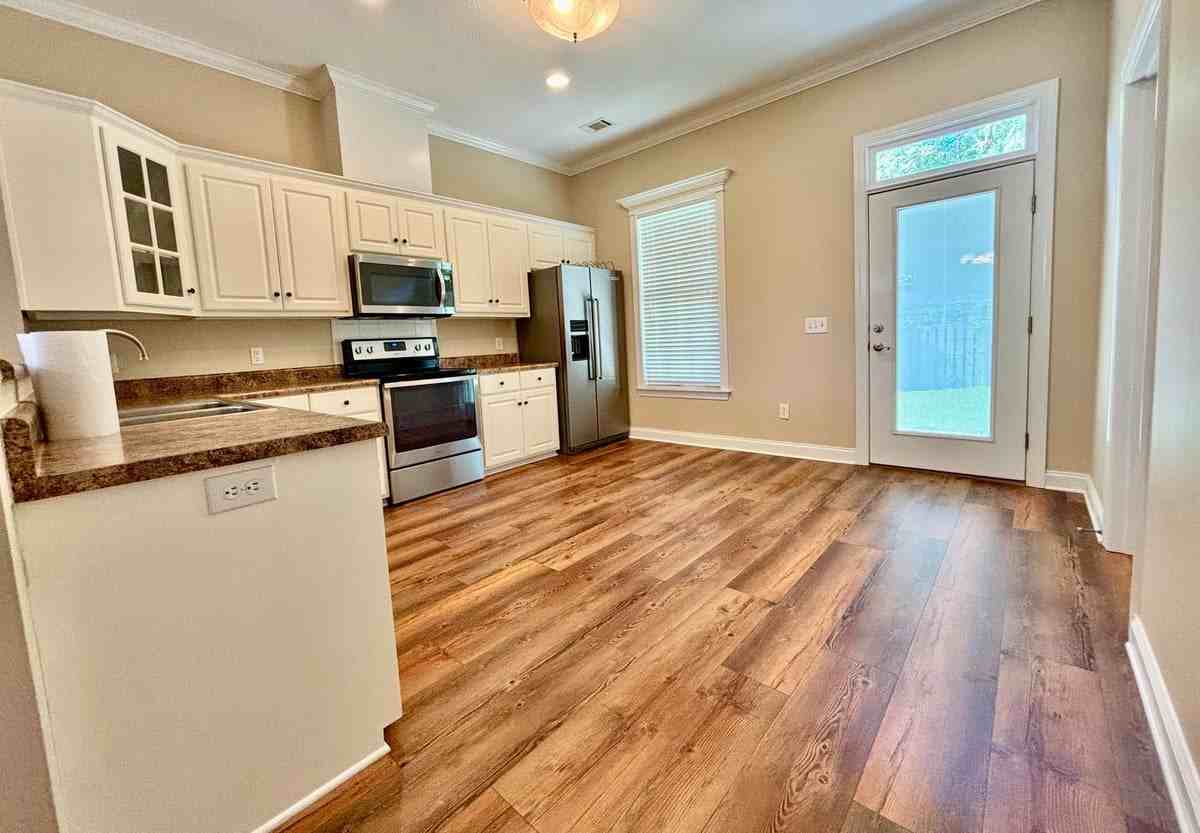 2508 Grier Cir - Photo 6 of 13
