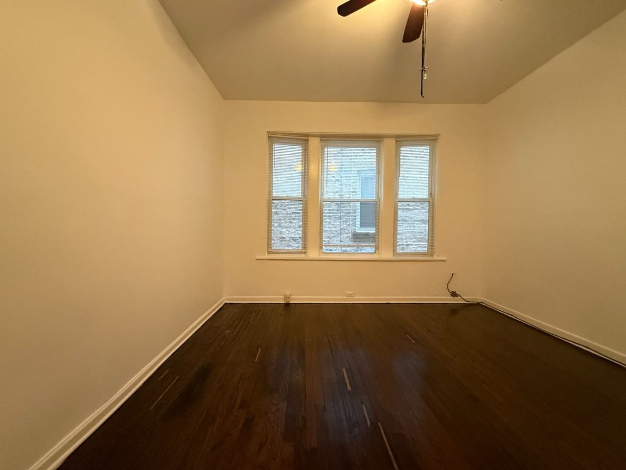 7531 N Rogers Ave #1 - Photo 6 of 9