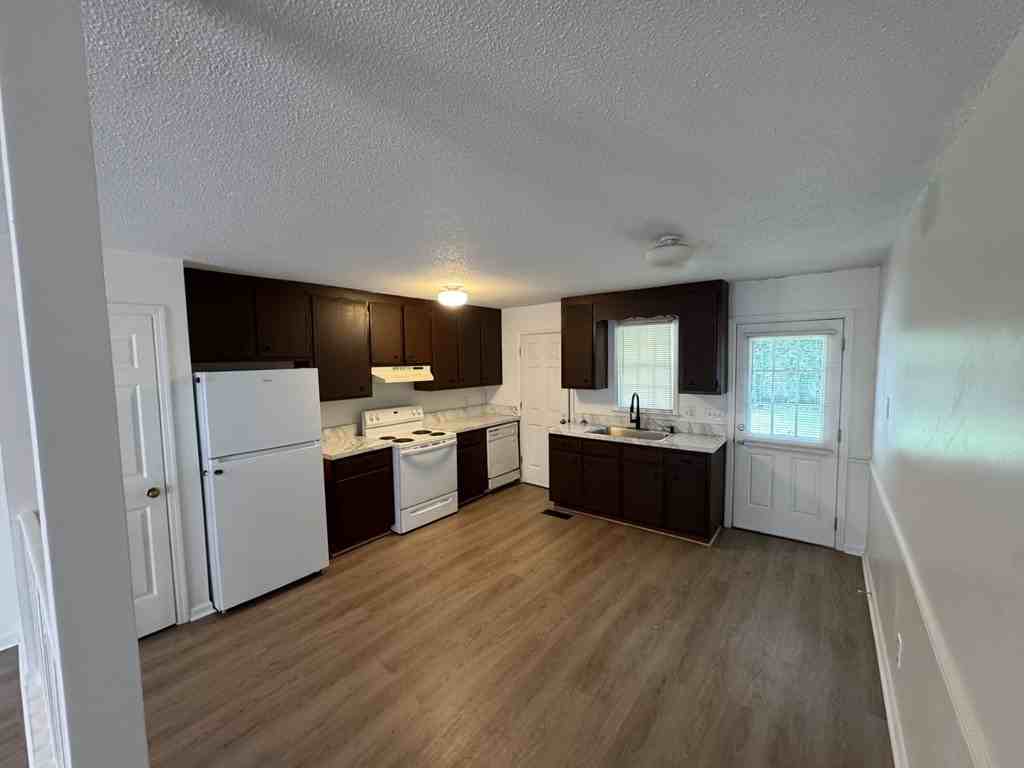 132A Joiner Dr - Photo 6 of 11