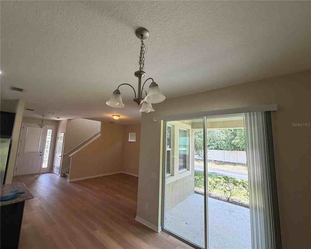 1710 Vista Meadows Dr - Photo 5 of 9