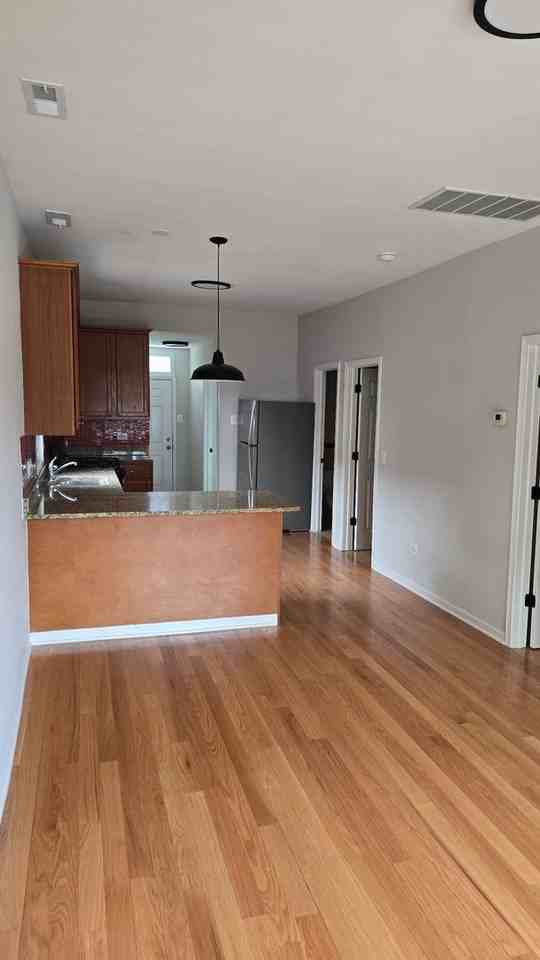 6834 S Dorchester Ave - Photo 6 of 25
