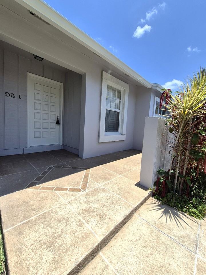 5510 Lakewood Cir S - Photo 4 of 33