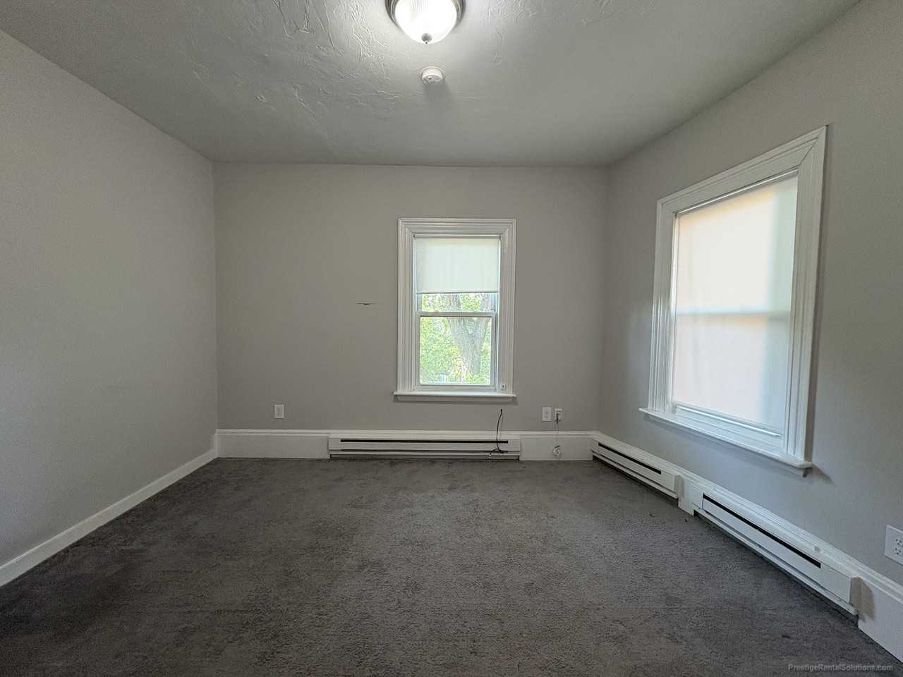 592 Cambridge St #24 - Photo 3 of 9