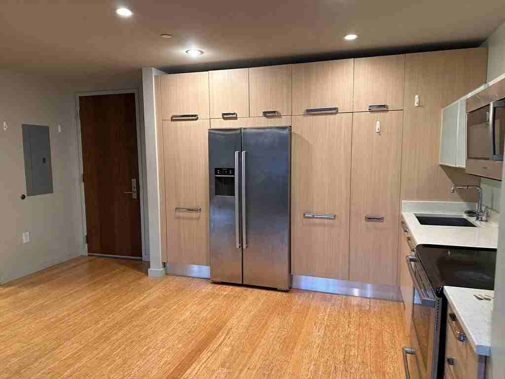 691 Massachusetts Ave - Photo 7 of 22