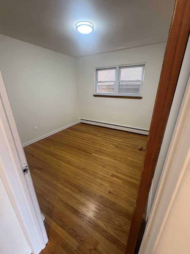 399 Walker St Apt 1b - Photo 6 of 12
