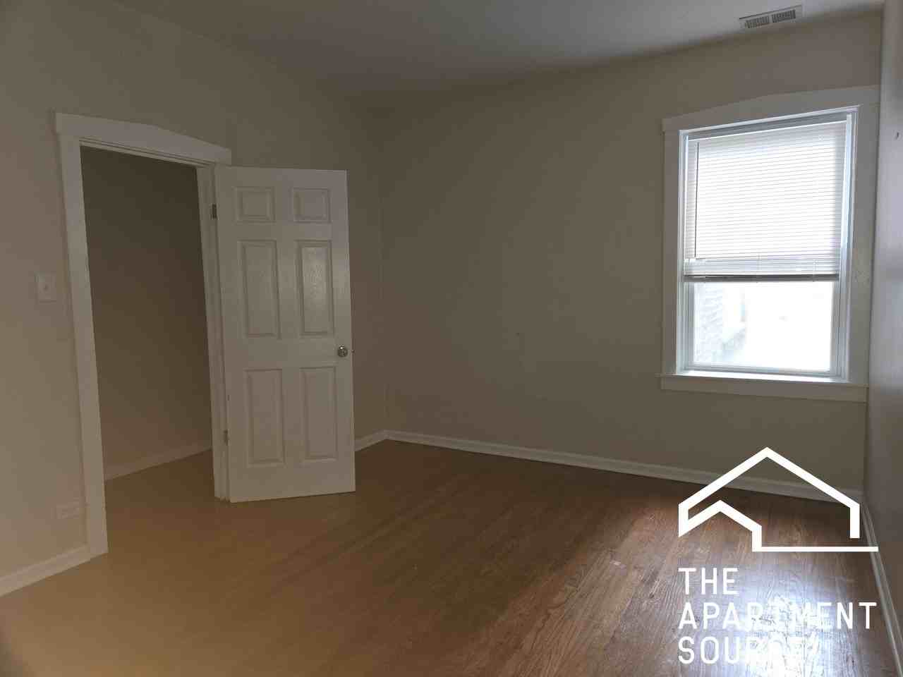 4451 N Hamlin Ave #1 - Photo 2 of 8