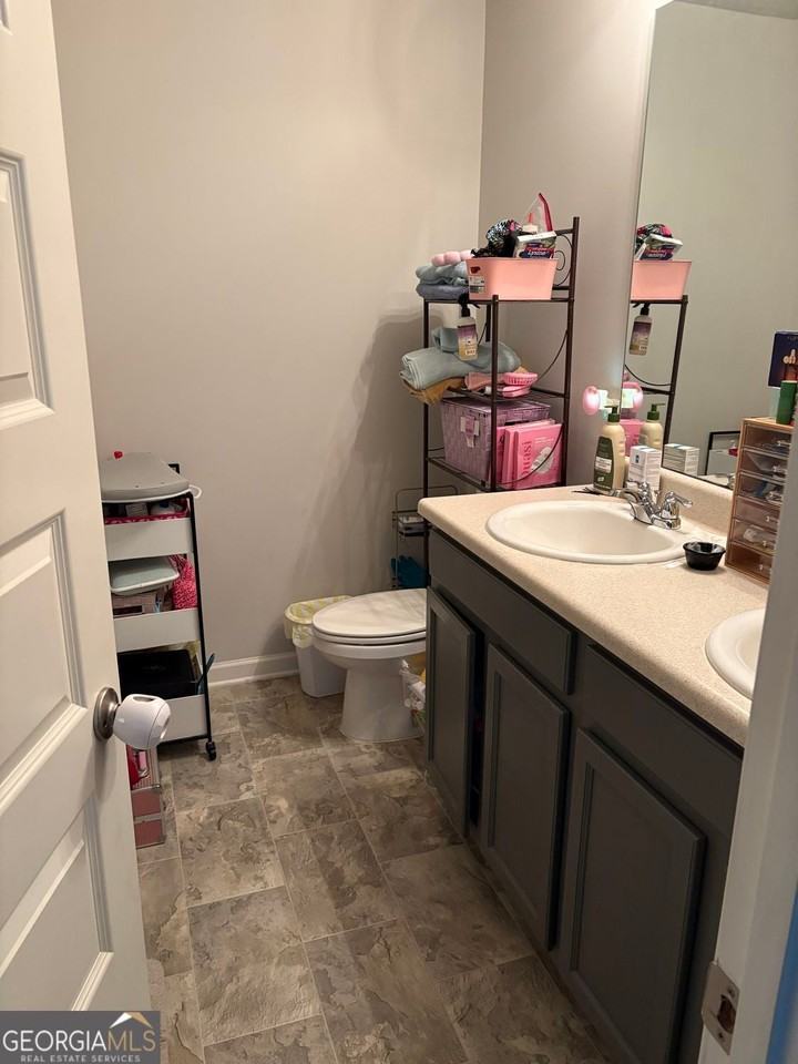 2496 Piering Dr - Photo 6 of 17