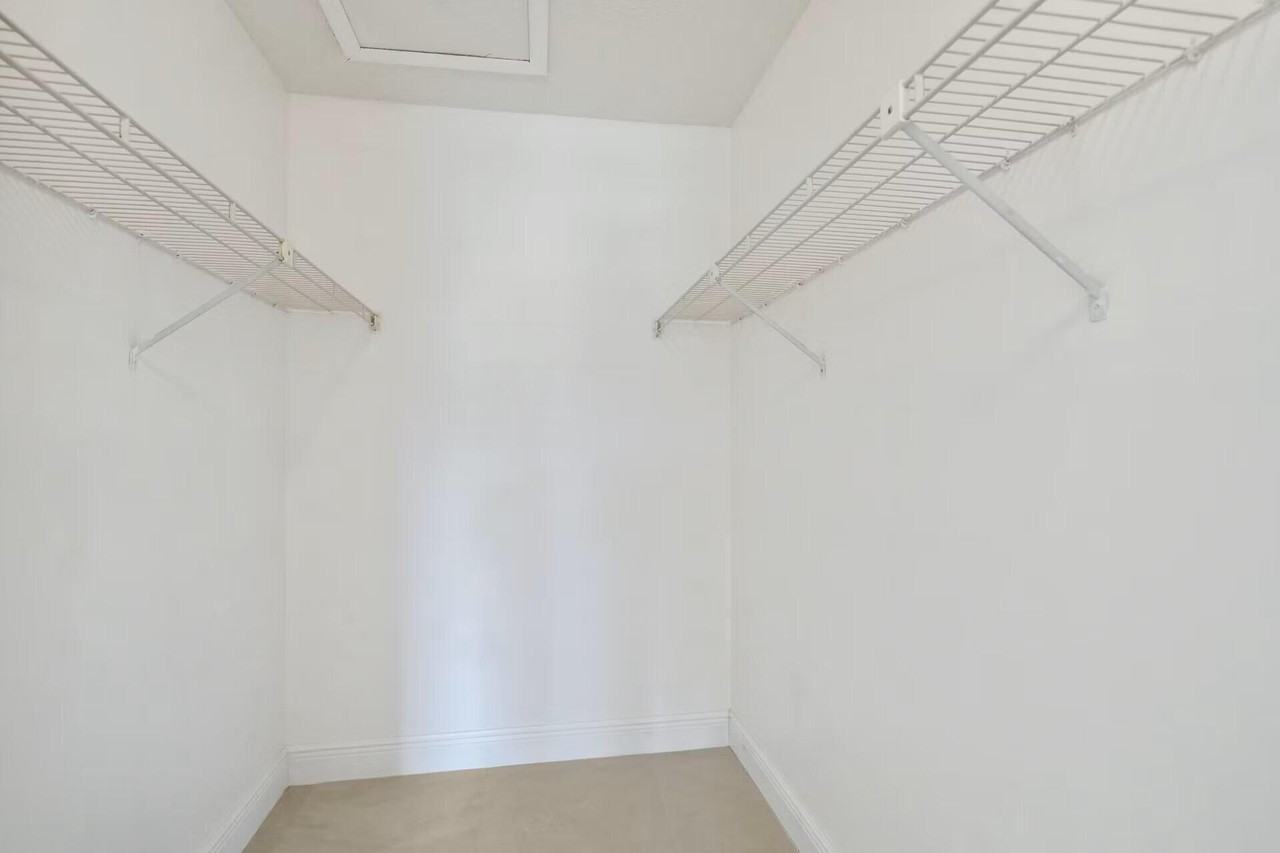 802 Sky Pine Way - Photo 5 of 17