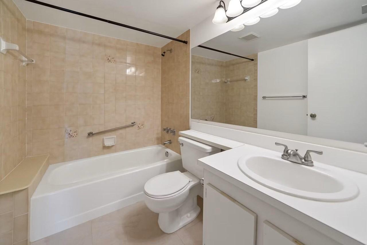 802 Sky Pine Way - Photo 6 of 17