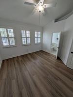 featured image of 290 Northeast 5th Avenue
