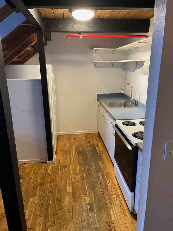 Everett Station Lofts - Photo 4 of 16