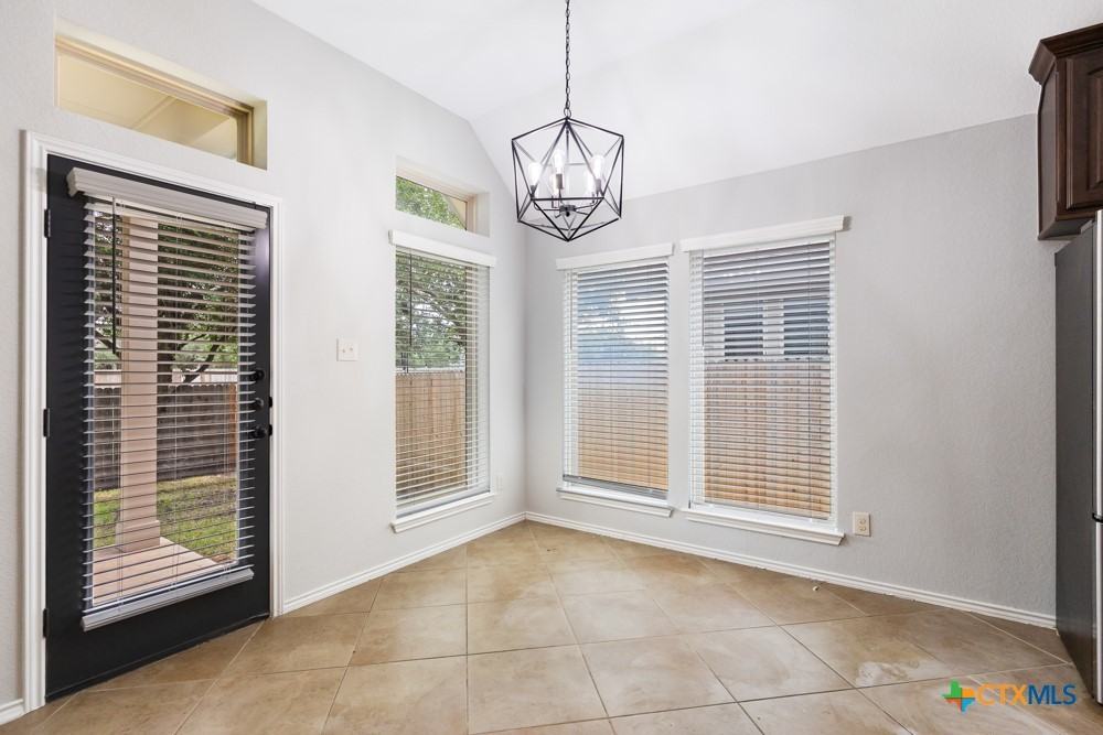 2185 Range Rd - Photo 7 of 25