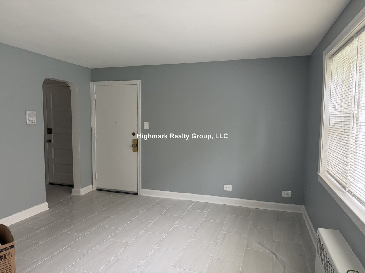 6721 N California Ave #GW1 - Photo 4 of 12