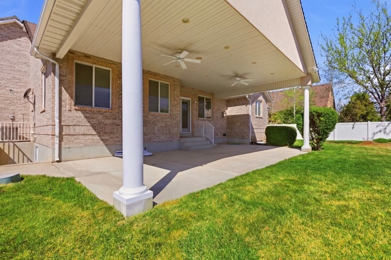 2191 Sw - Photo 2 of 16