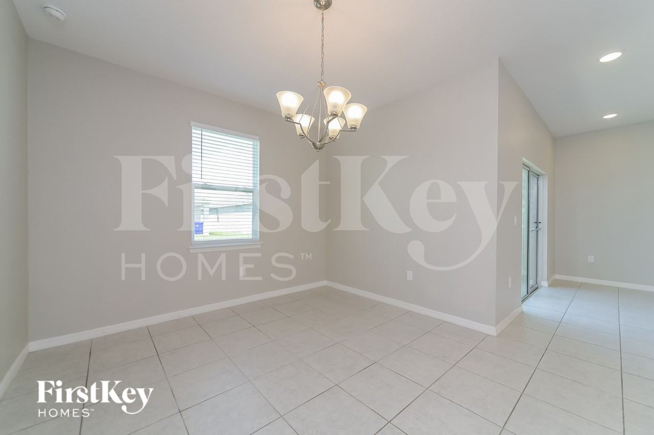 1218 Ponca Rd - Photo 6 of 20