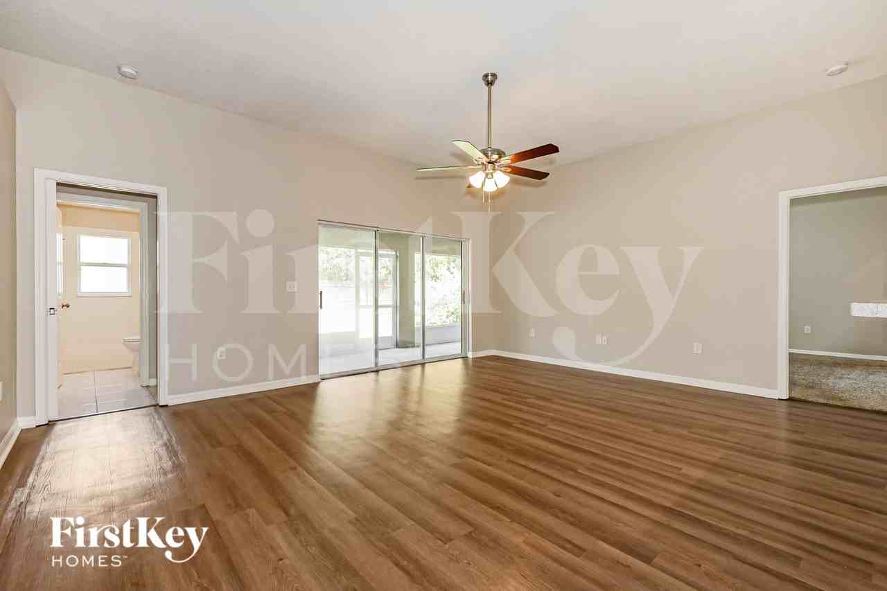 2409 Wheeler Groves Dr - Photo 3 of 20