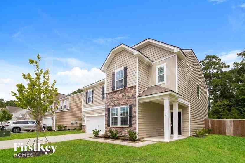 144 Daniels Creek Cir - Photo 2 of 15