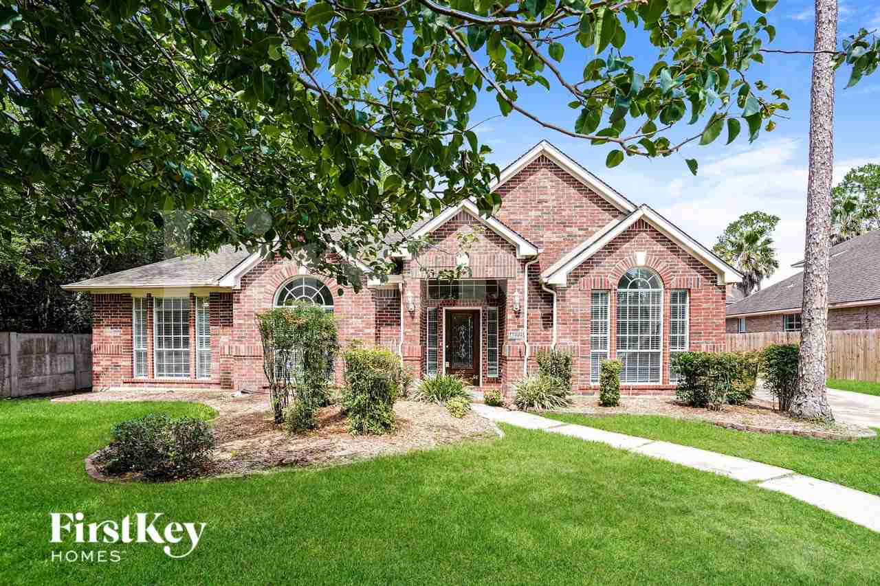4022 N Dawn Cypress Ct