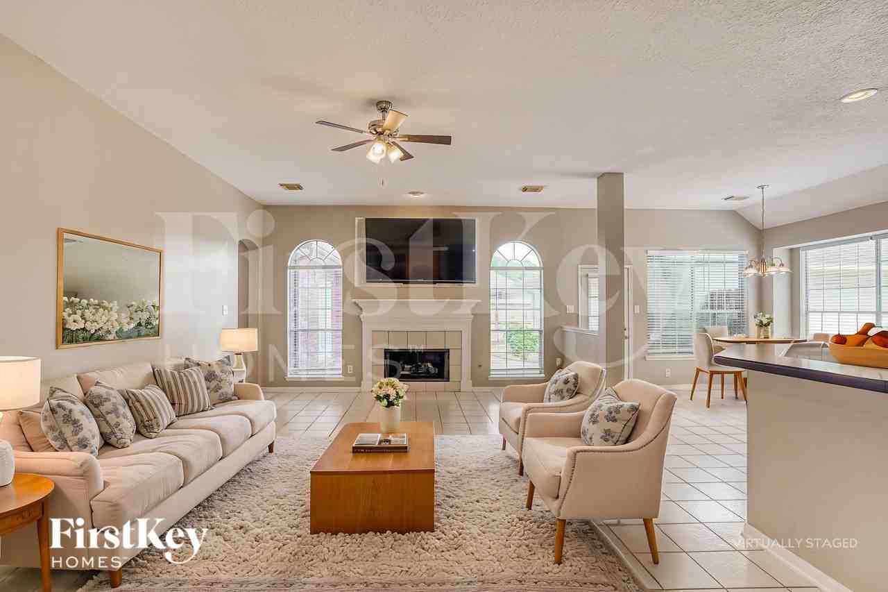 4022 N Dawn Cypress Ct - Photo 3 of 20