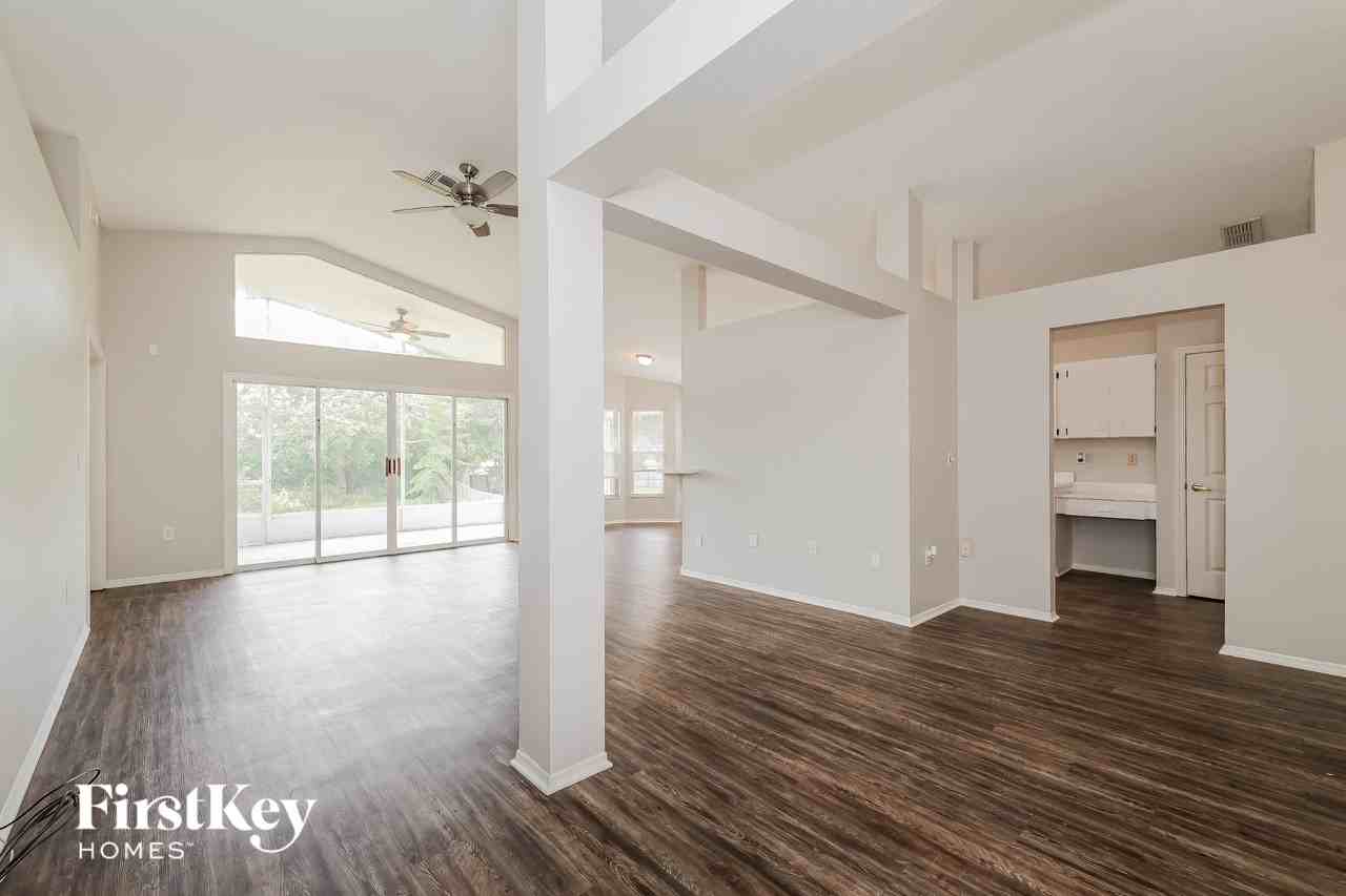 40 Saint Kitts Cir - Photo 3 of 15