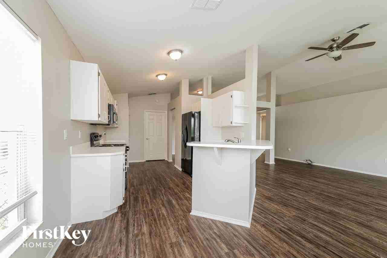 40 Saint Kitts Cir - Photo 5 of 15