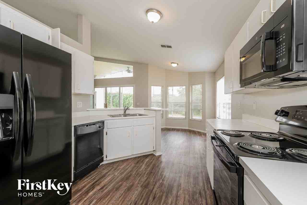 40 Saint Kitts Cir - Photo 6 of 15