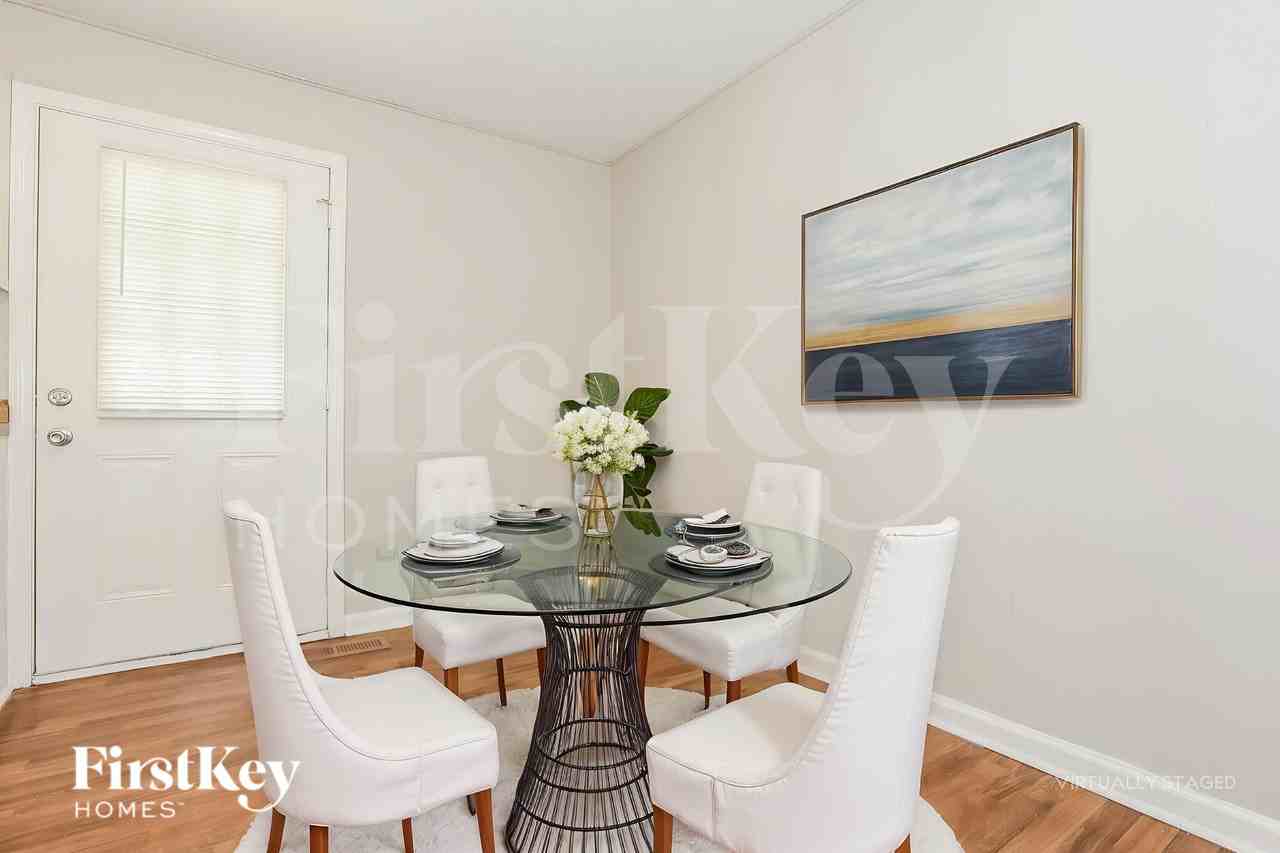 4971 Oakdale Dr - Photo 6 of 19