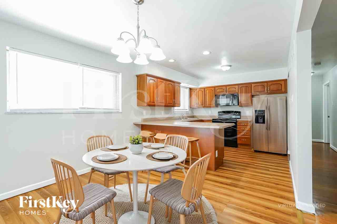 4116 Brevity Dr - Photo 7 of 18