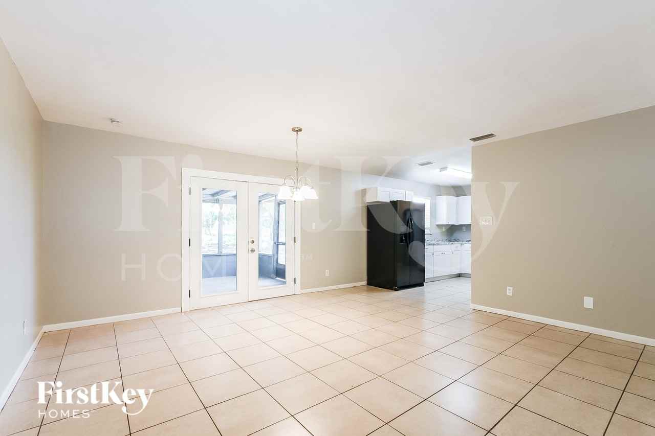 614 Huey St - Photo 5 of 20