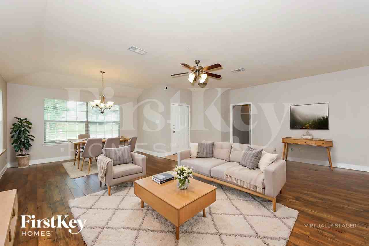 610 Canvas Ct - Photo 4 of 20