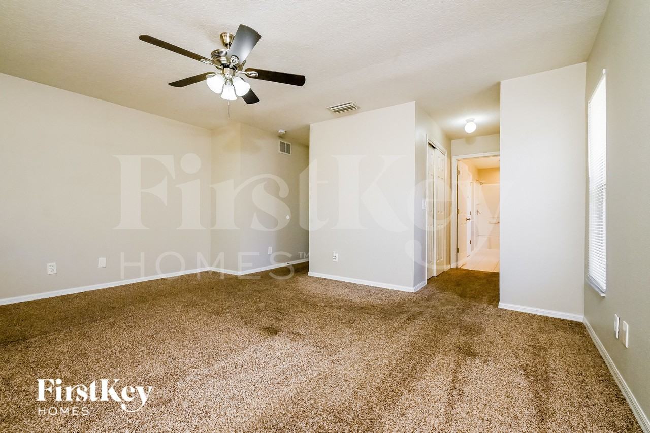 4003 Kingsfield Dr - Photo 7 of 16