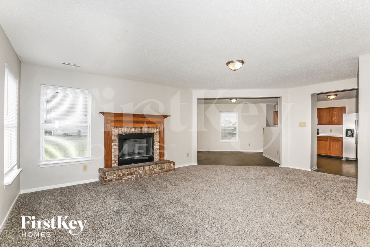 2825 Ludwig Dr - Photo 5 of 19