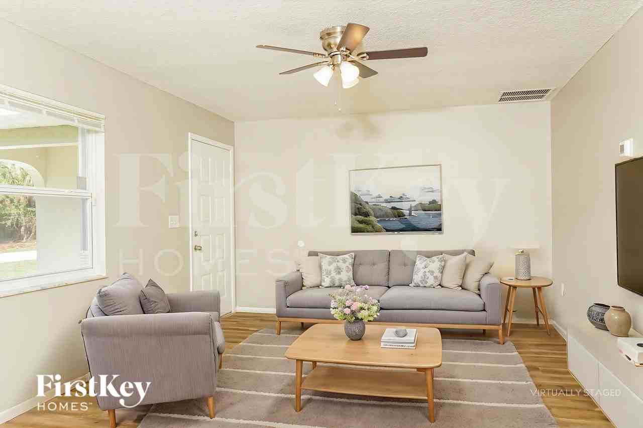 14500 Ransom Ave - Photo 5 of 20