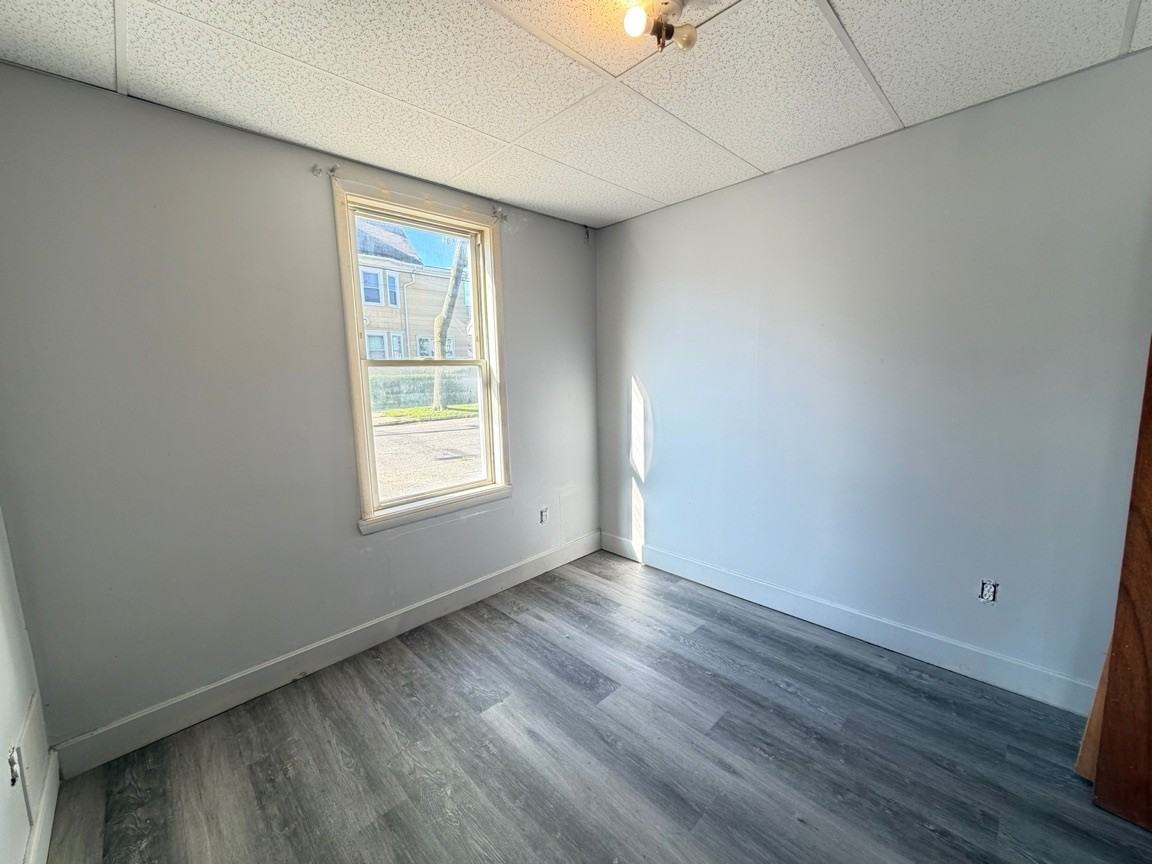 336 East Street - Photo 4 of 7