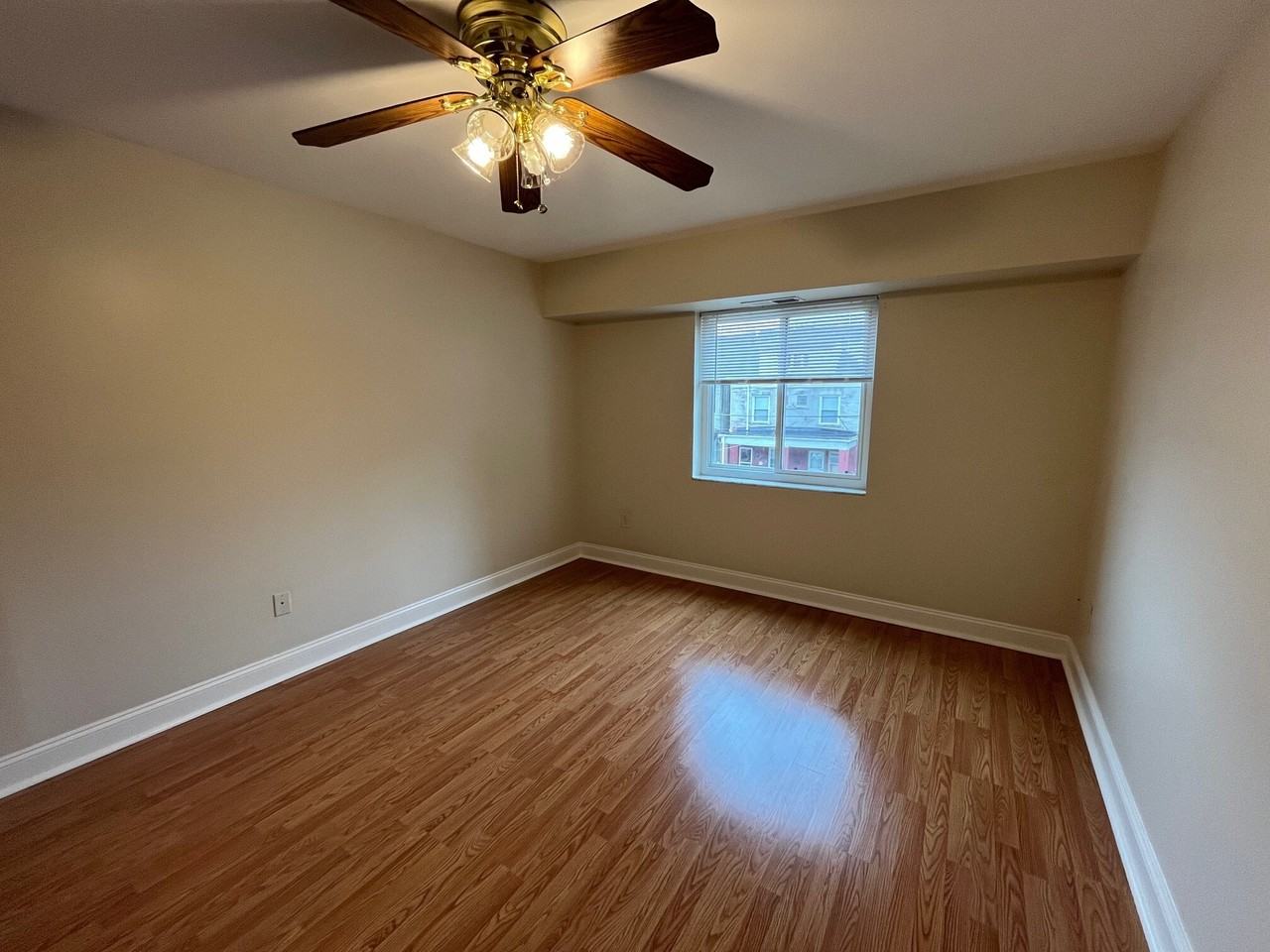Highview 827 - Photo 7 of 19