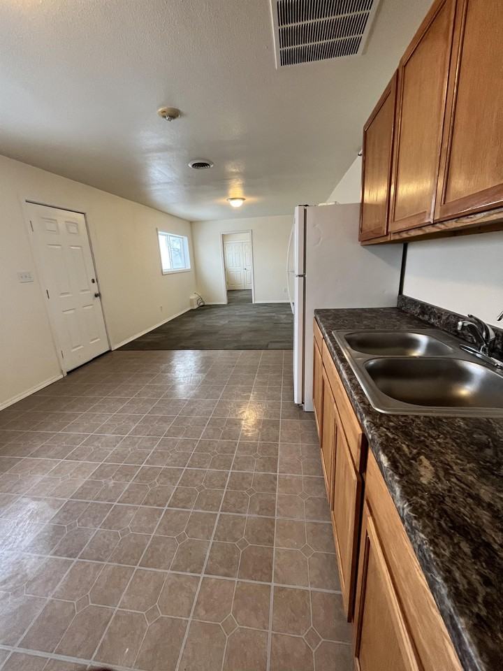 Hammett Haven - Photo 2 of 30