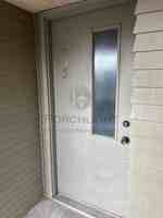 featured image of La Villa Apartments