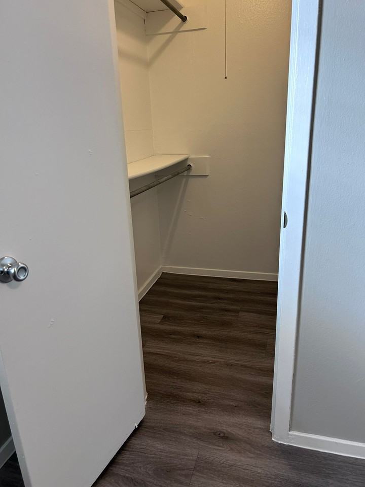 McIntyre Apartments - Photo 7 of 50
