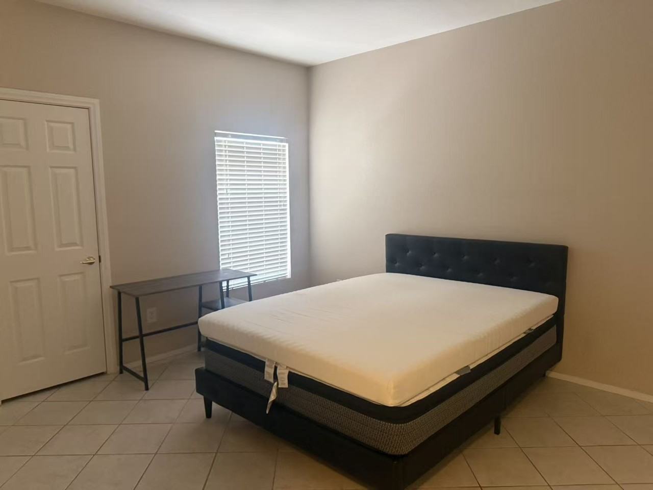Maule Avenue - 9330 W  #238 - Photo 5 of 7