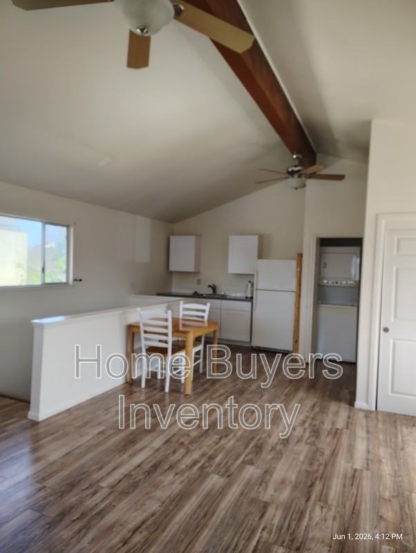 958 Terrace Ave - Photo 7 of 10