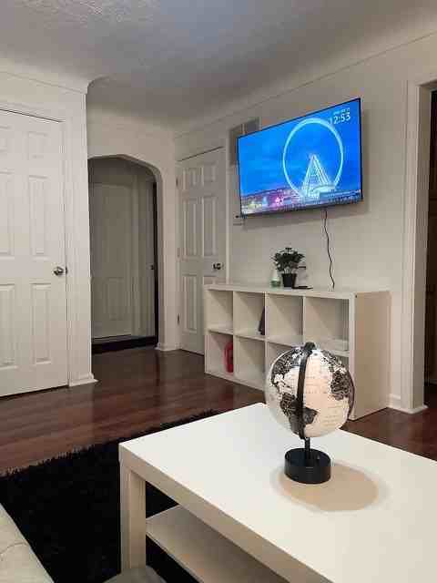 1860 Rochester Rd - Photo 3 of 7