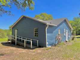 featured image of 1708 S State Line Ave