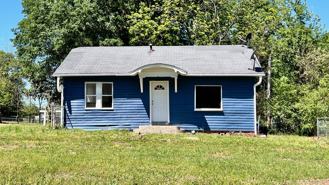 1708 S State Line Ave - Photo 1 of 1