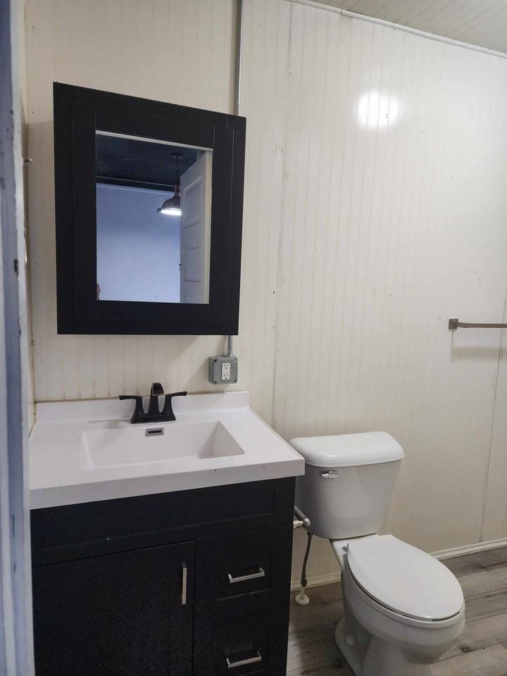 Studios on 3rd 15 3rd Street Southeast - Photo 4 of 8