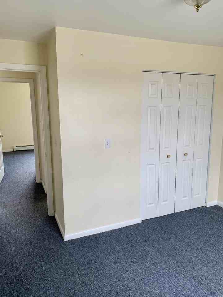 39 Ducas Drive - Photo 4 of 6