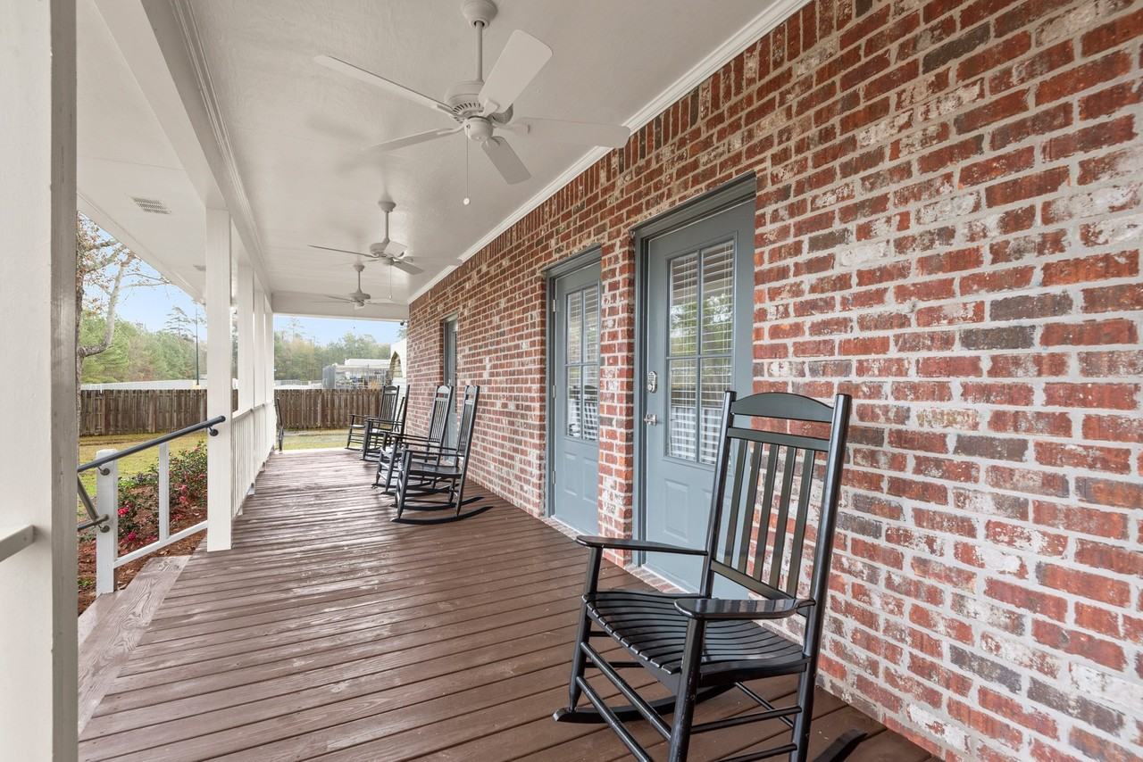 13603 Minton Lane - Photo 5 of 23