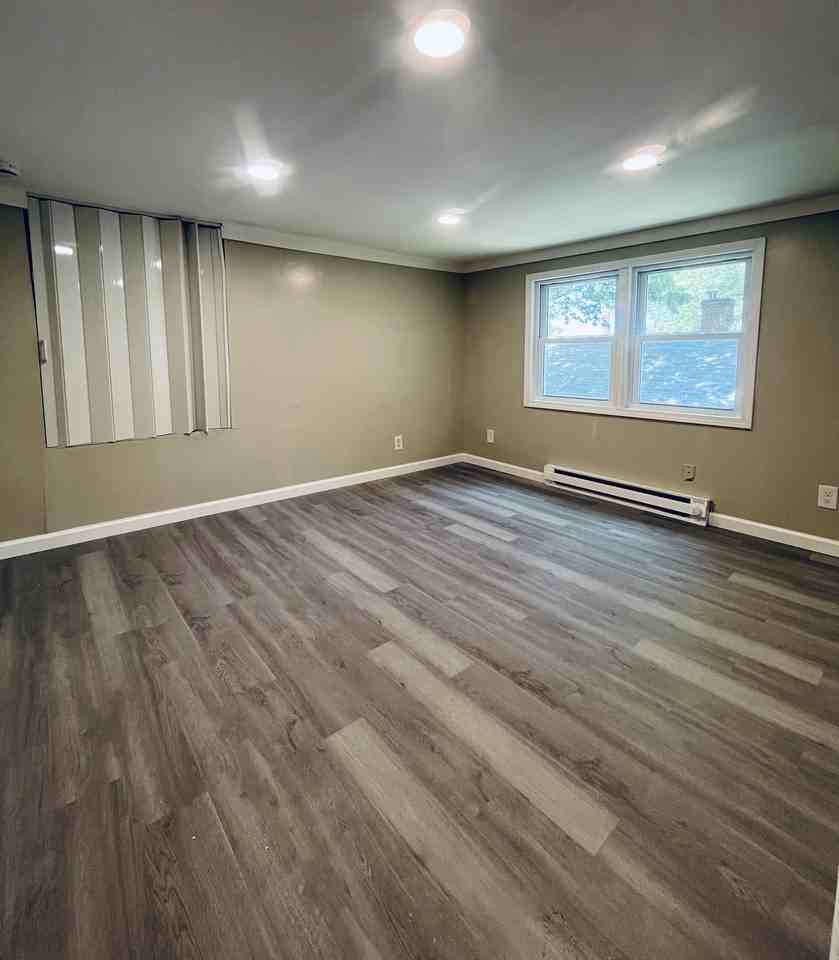 504 North Church Street - Photo 7 of 8