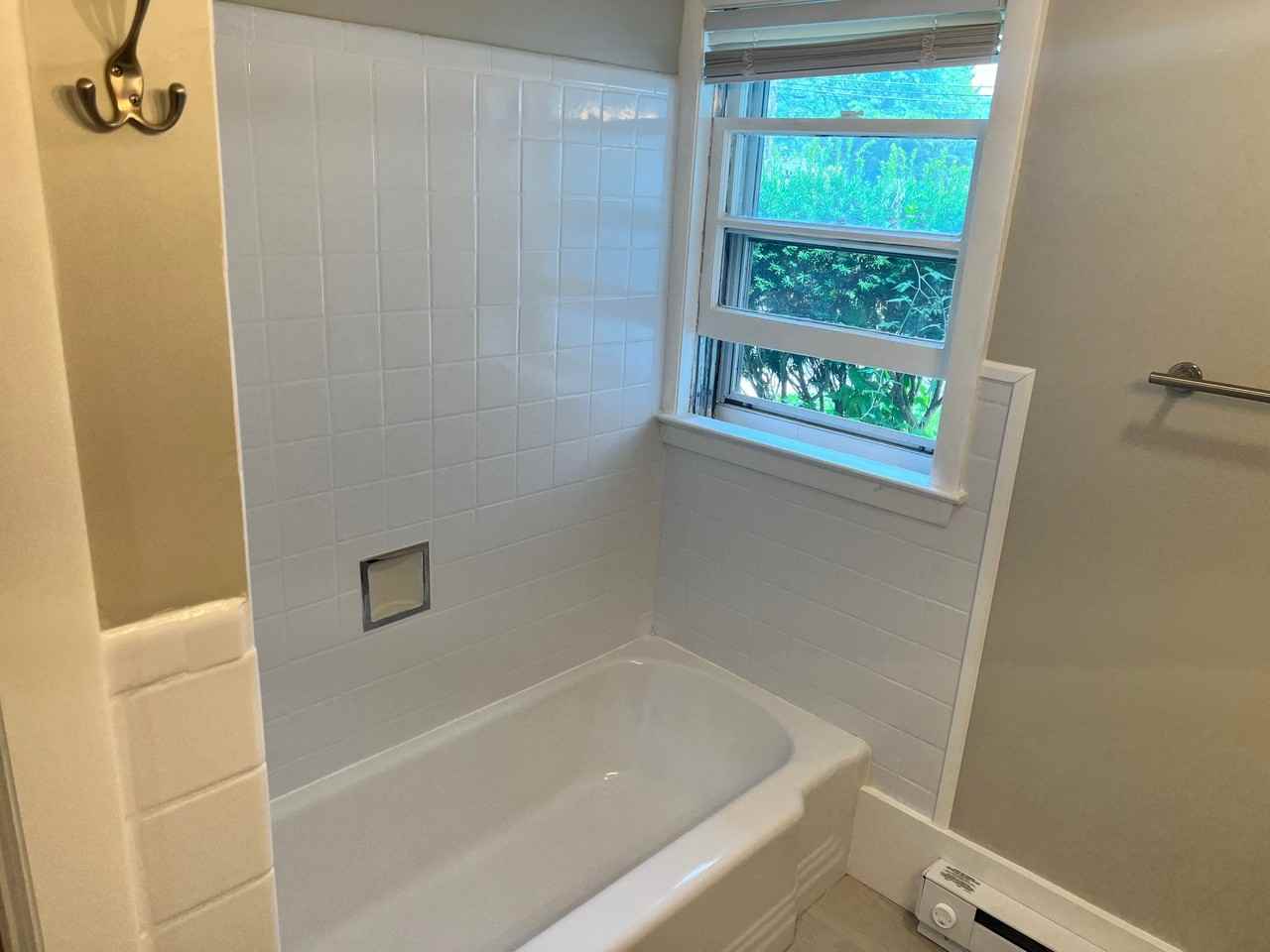 217 North Main St - Photo 6 of 7