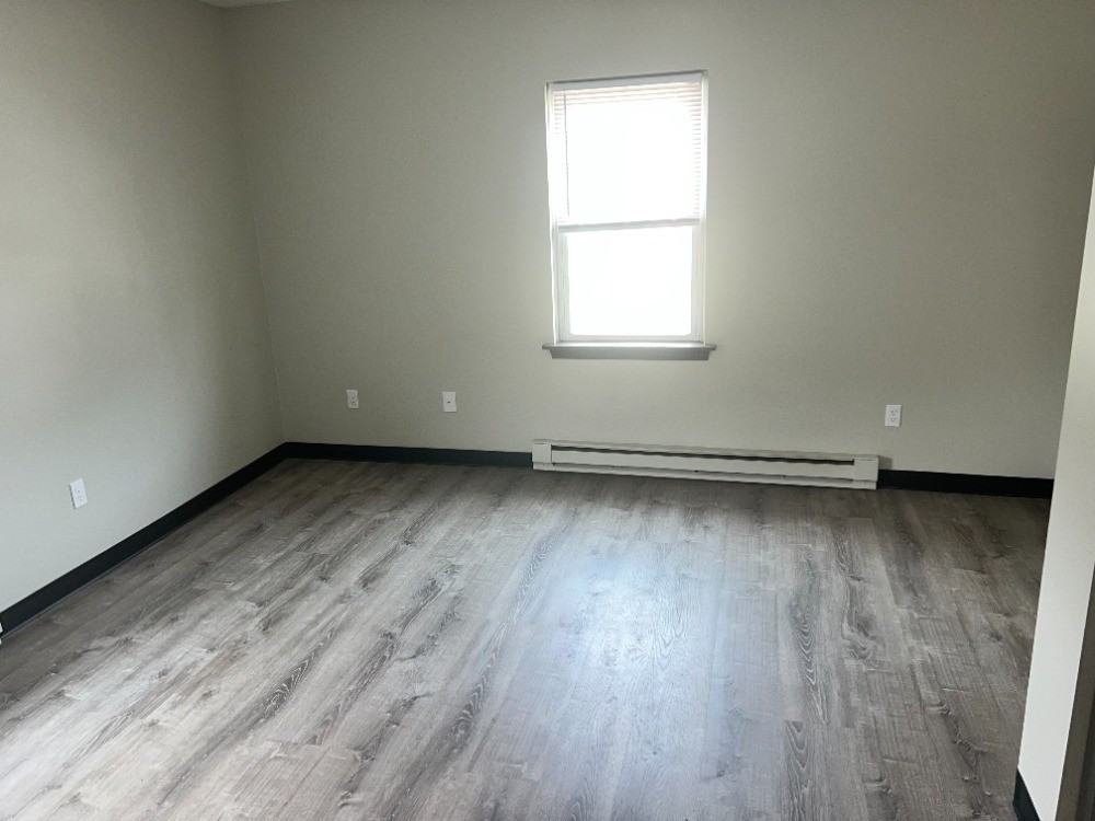 55 North Main Street - Photo 3 of 21