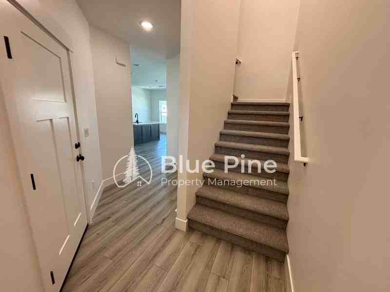 3025 Kai Ct #1 - Photo 2 of 21